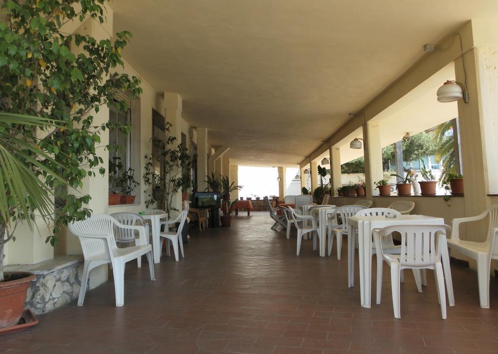 Hotel 106 Sellia Marina Exterior foto